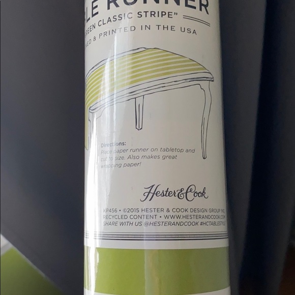 LAST ROLL: HESTER & COOK Table Runner-Paper. Lime Green and white. - Picture 6 of 7